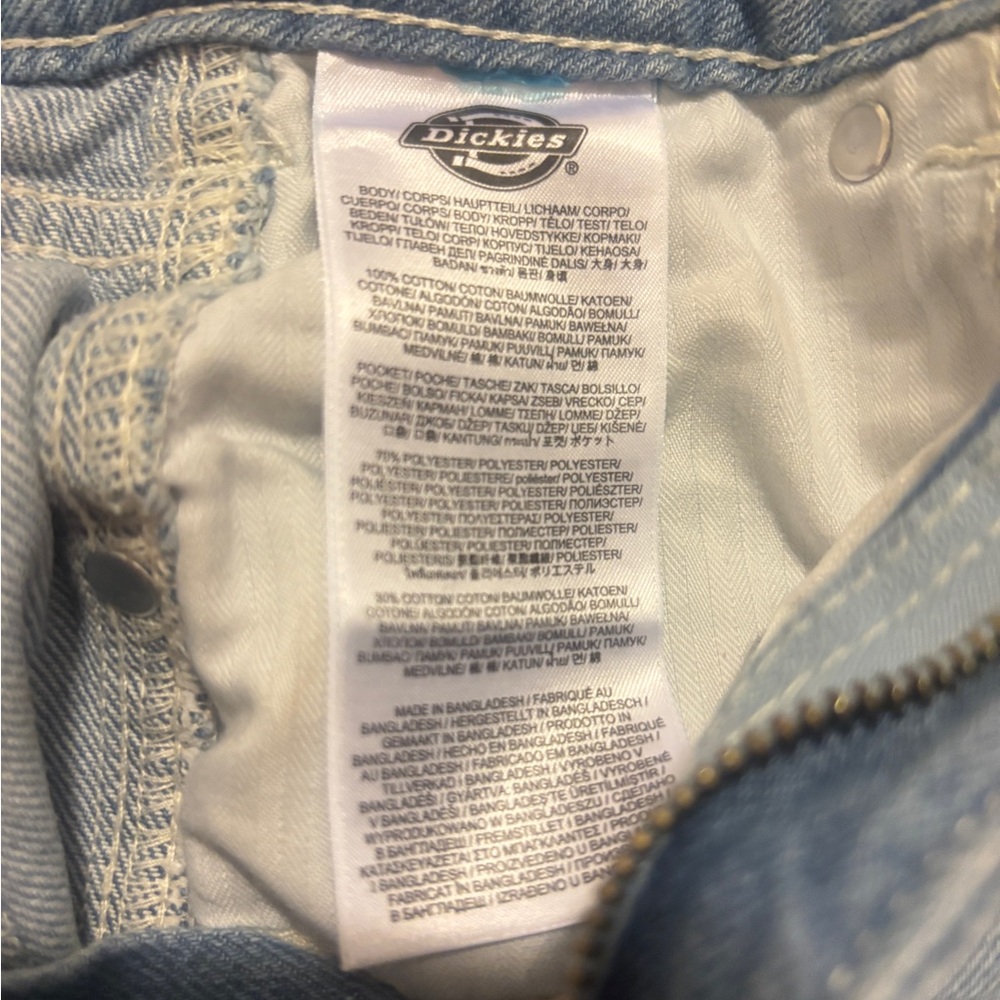 Dickies blue denim shorts/jorts - Picture 5 of 5